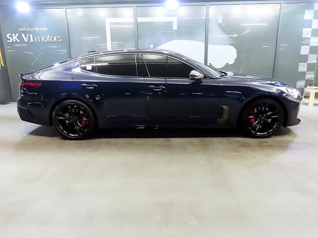 KIA Stinger - Vista 3