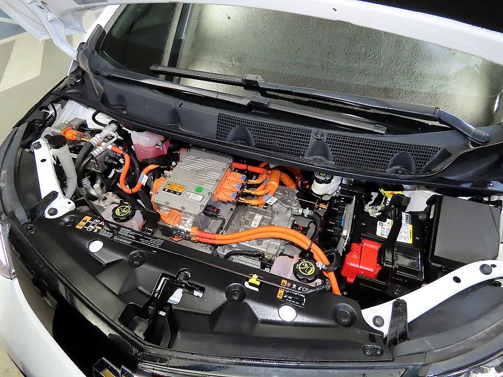 Chevrolet Bolt 2018 Blanco - Importación desde Corea - HF Imports Iquique - Foto 19