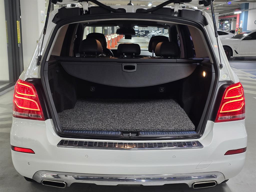 Mercedes Benz GLK Class - Vista 6