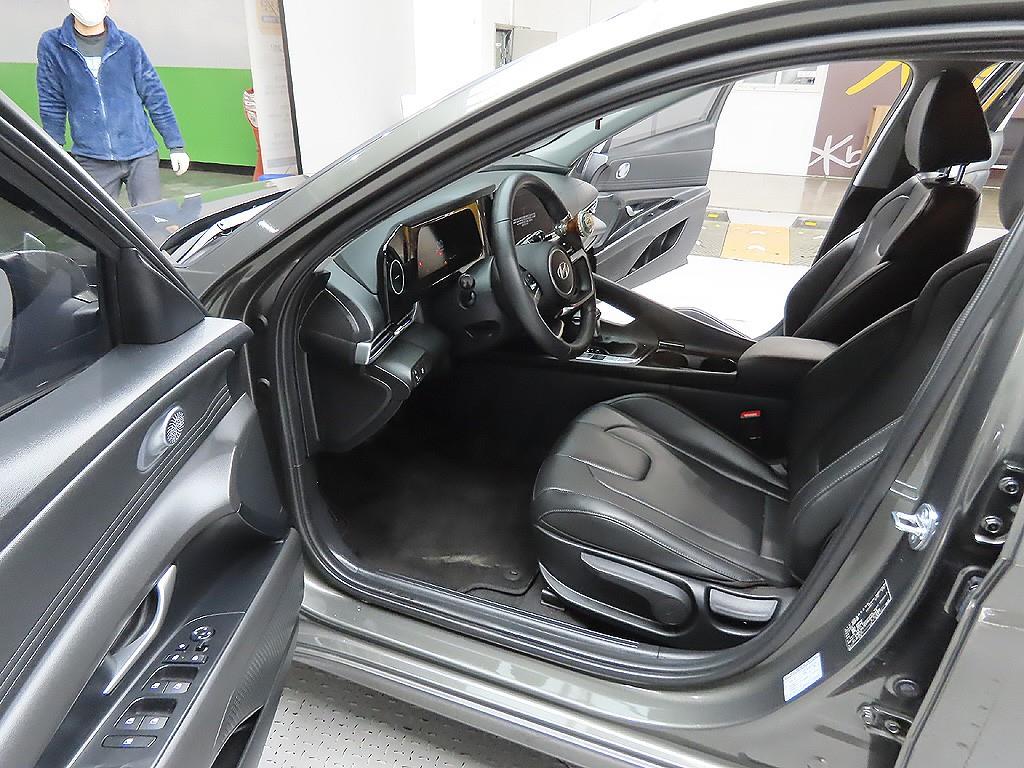 HYUNDAI Avante 2024 Gris - Importación desde Corea - HF Imports Iquique - Foto 9