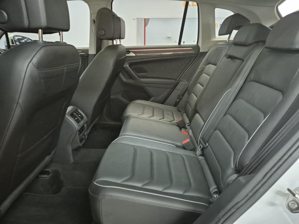 Volkswagen Tiguan - Vista 12