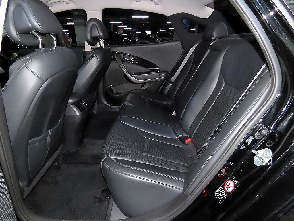 HYUNDAI Grandeur - Vista 7