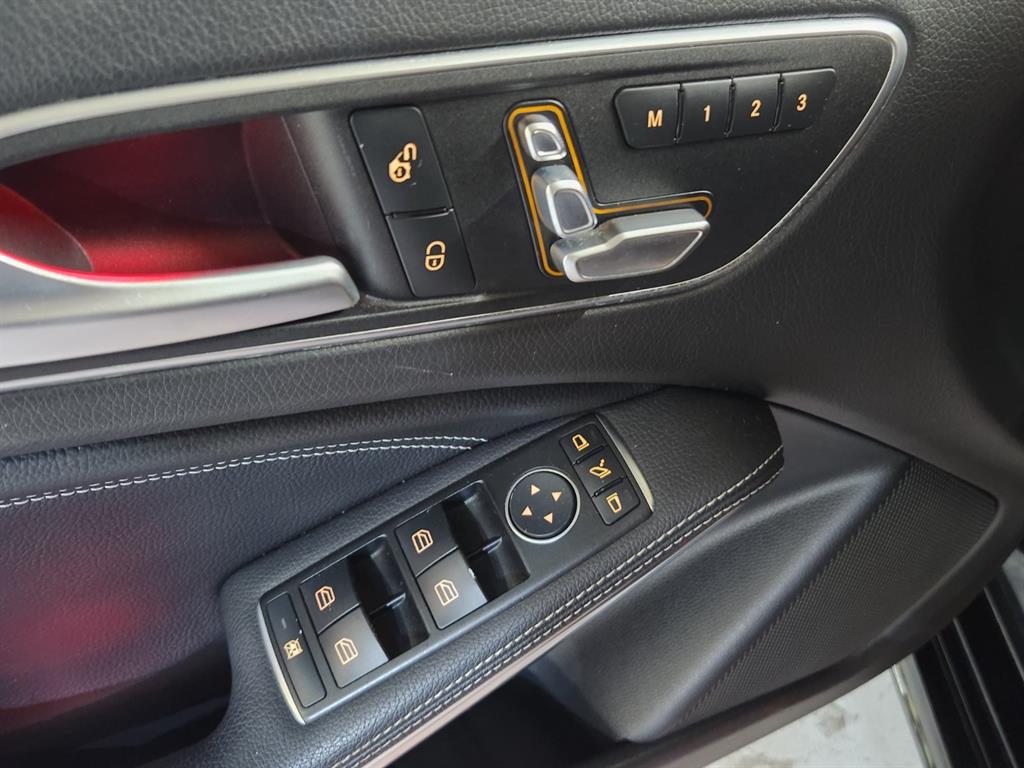 Mercedes Benz A Class 2017 Negro - Importación desde Corea - HF Imports Iquique - Foto 13