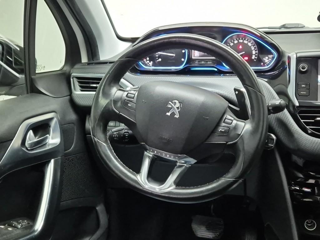 Peugeot 2008 - Vista 9