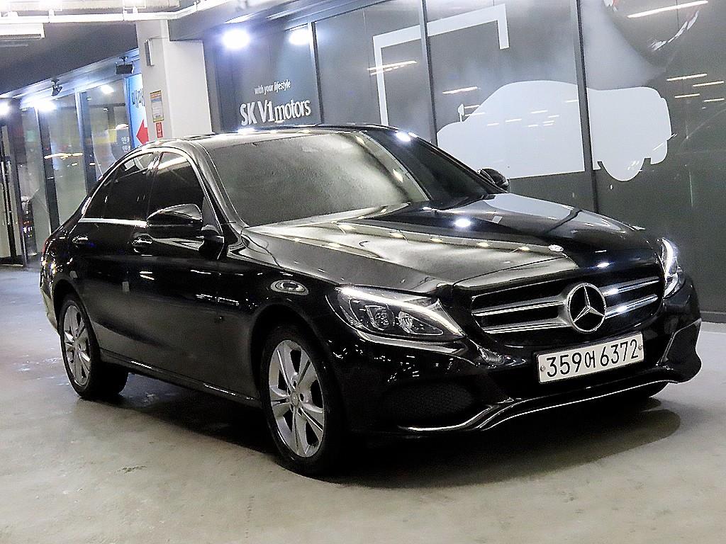 Mercedes Benz C Class 2016 Negro - Importación desde Corea - HF Imports Iquique - Foto 1