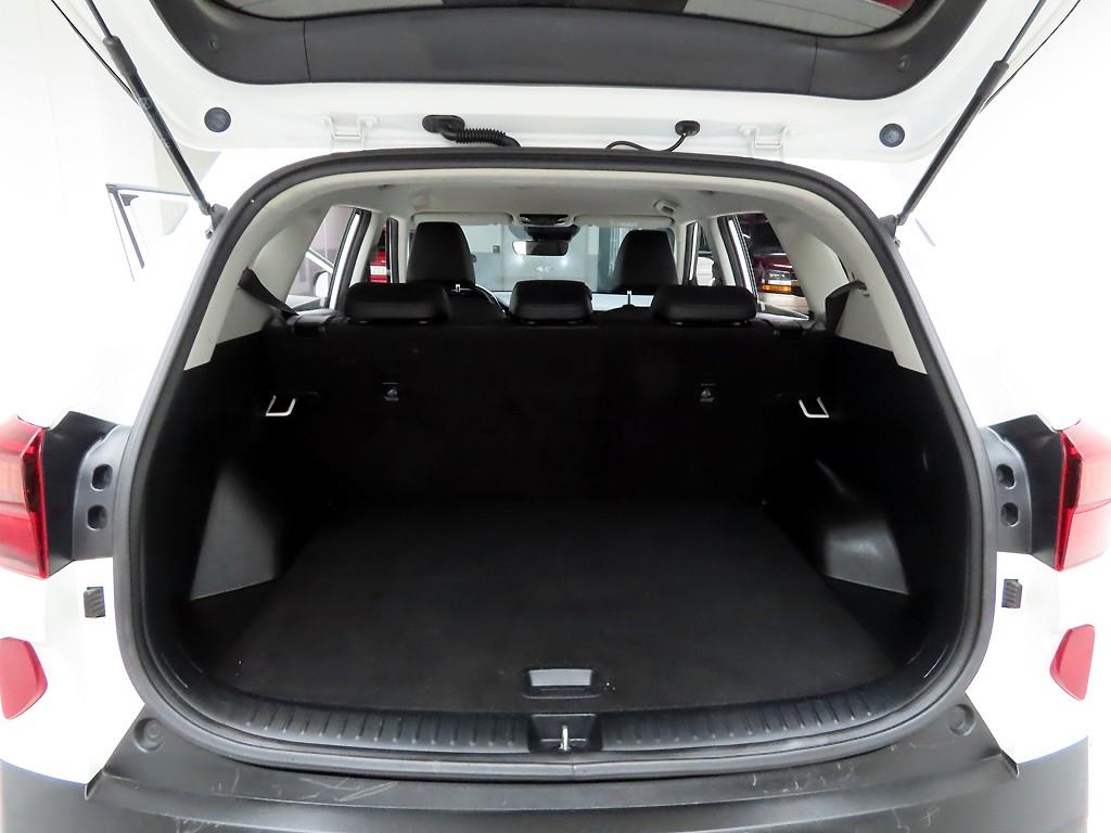 KIA Seltos - Vista 5