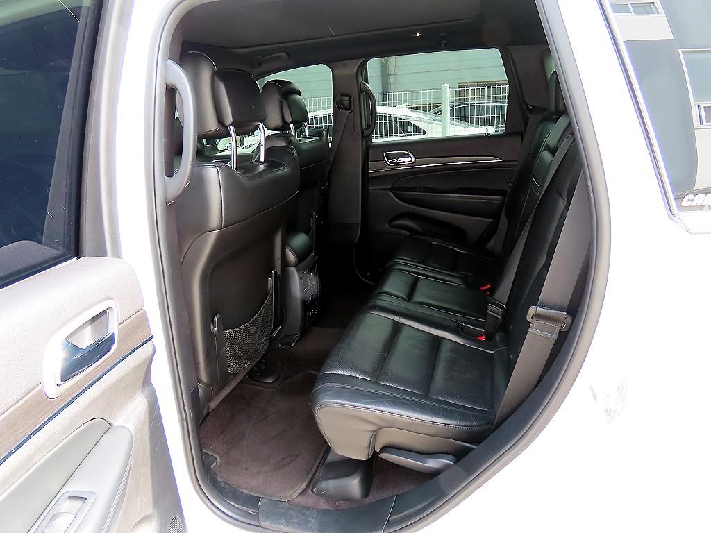 Jeep Cherokee - Vista 6