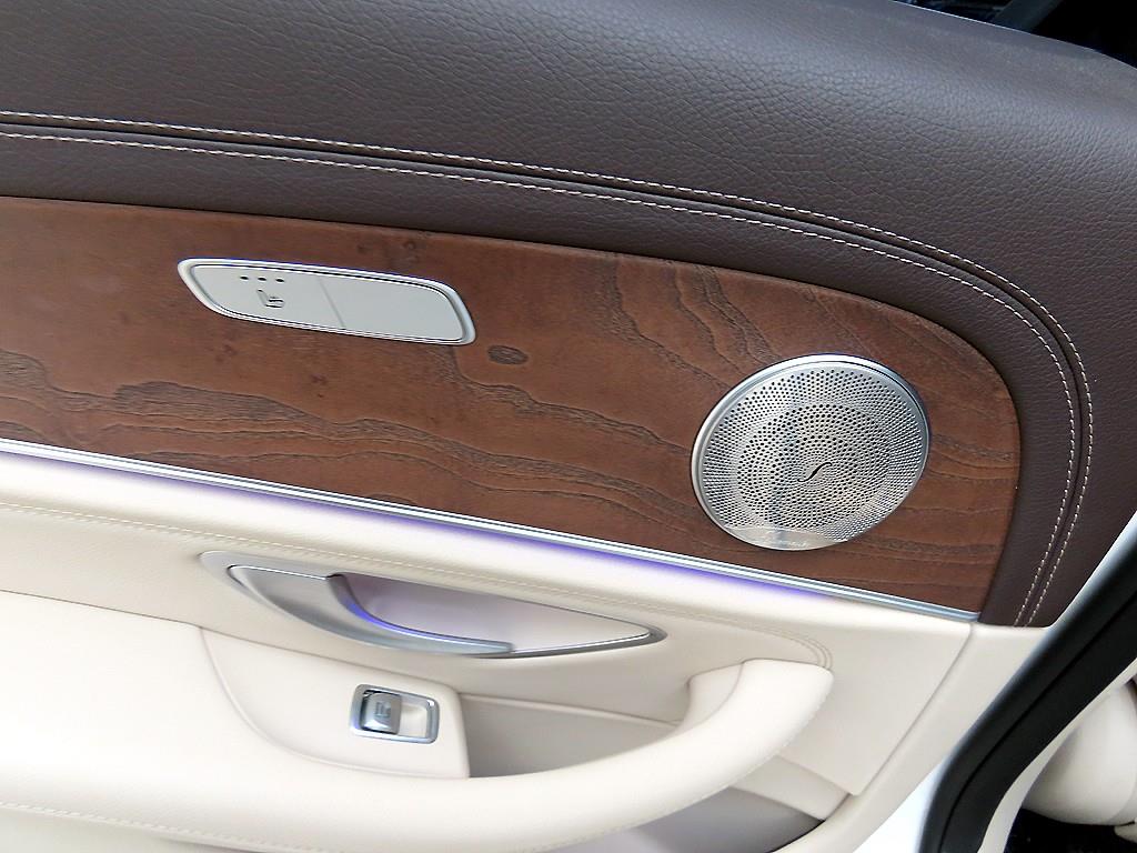 Mercedes Benz E class 2017 Blanco - Importación desde Corea - HF Imports Iquique - Foto 16