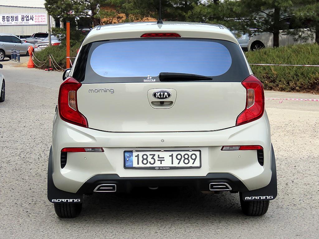 KIA Morning - Vista 4