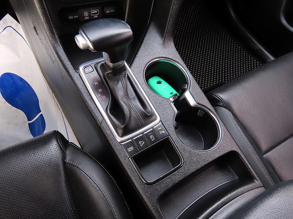 KIA Sportage - Vista 10