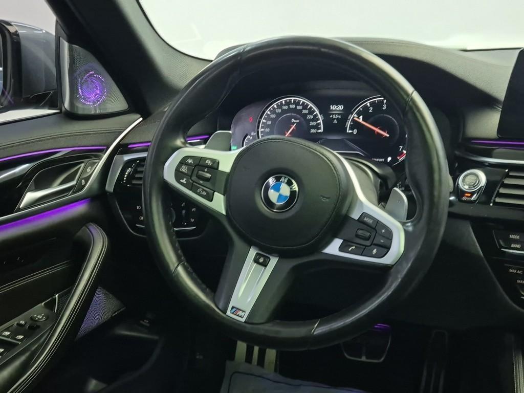 BMW 5 Series - Vista 9