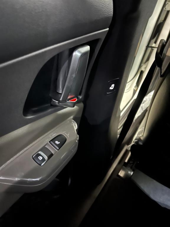 KIA Carnival - Vista 9