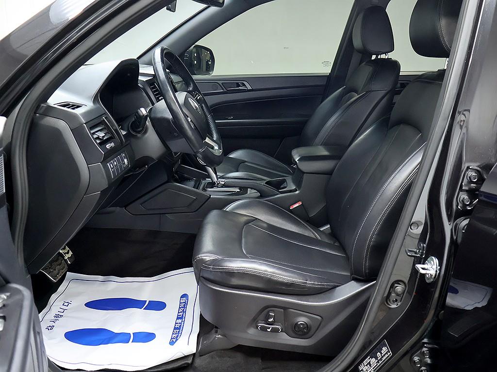 Ssangyong Rexton 2021 Negro - Importación desde Corea - HF Imports Iquique - Foto 11
