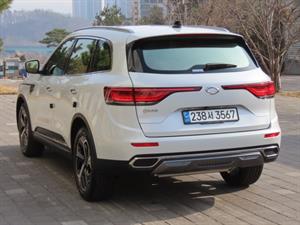 SAMSUNG QM6 - Vista 8