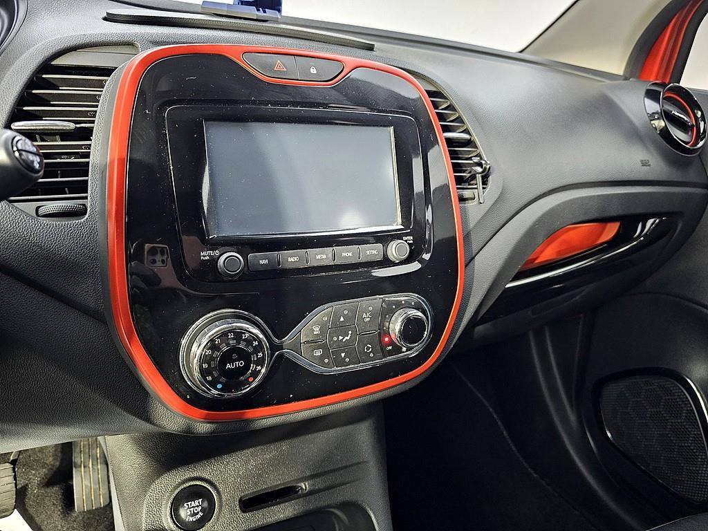 SAMSUNG QM3 - Vista 12