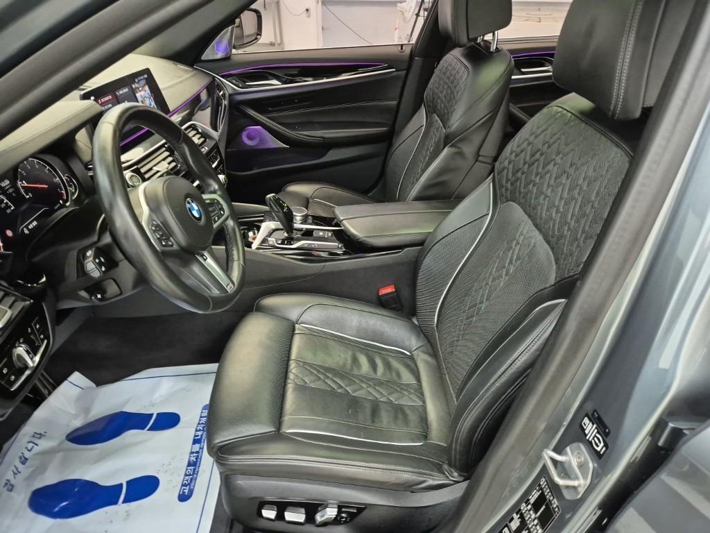 BMW 5 Series - Vista 11