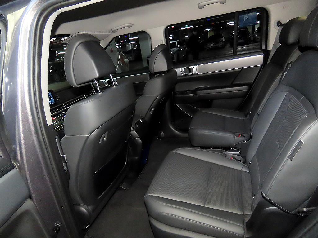 HYUNDAI Santa Fe - Vista 7