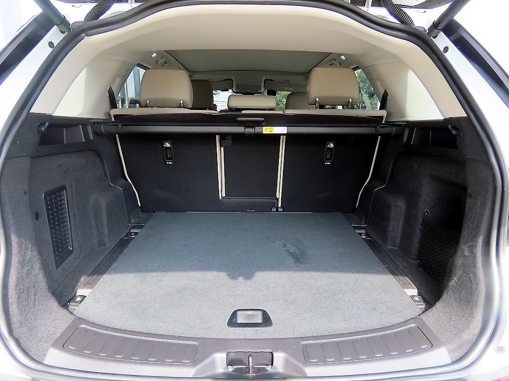 Land Rover Discovery Sports 2023 Blanco - Importación desde Corea - HF Imports Iquique - Foto 18