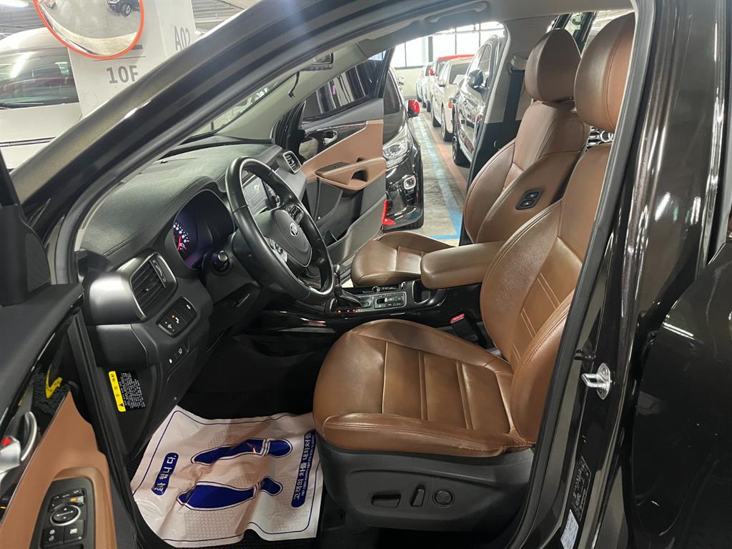 KIA Sorento - Vista 6