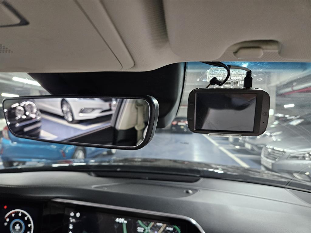 HYUNDAI Grandeur - Vista 11