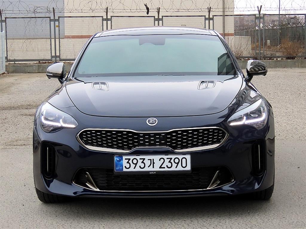 KIA Stinger 2021 Azul - Importación desde Corea - HF Imports Iquique - Foto 1