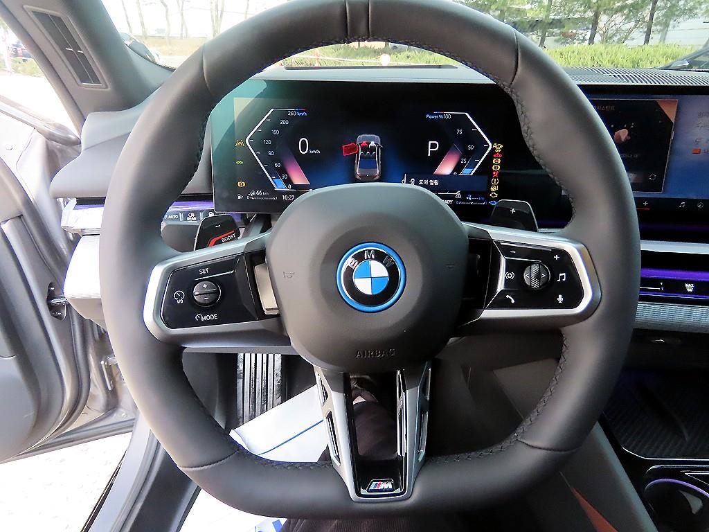 BMW 5 Series - Vista 8