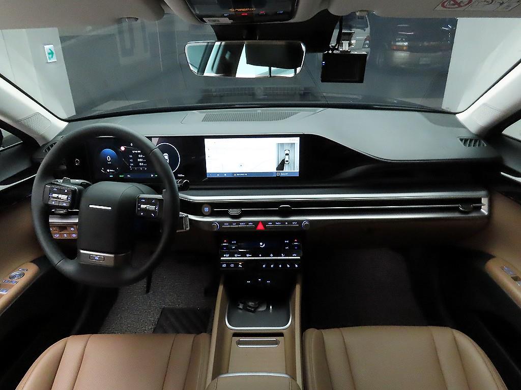 HYUNDAI Grandeur - Vista 8