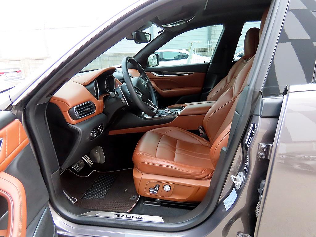 Maserati Levante - Vista 5