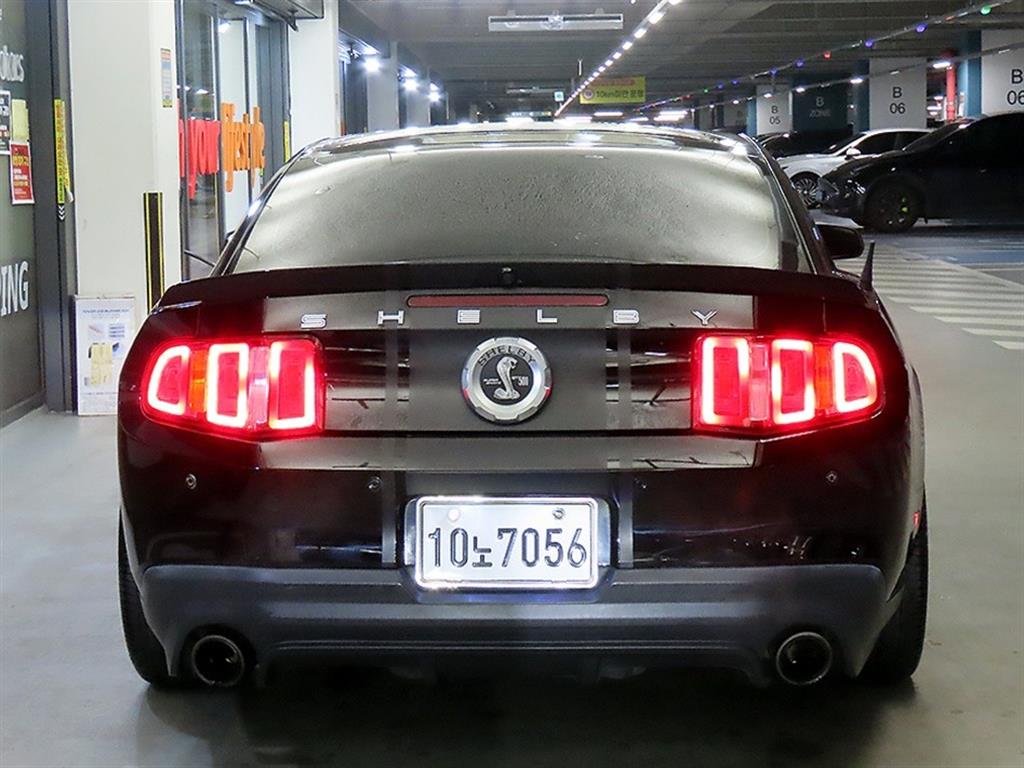 Ford Mustang - Vista 5