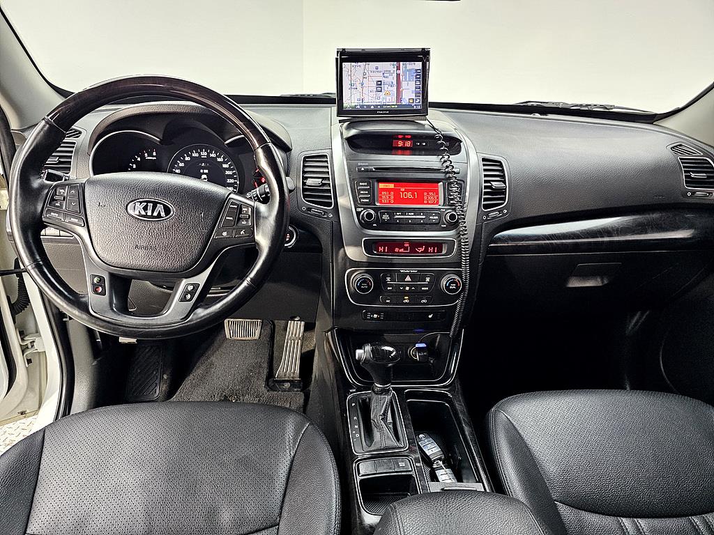KIA Sorento - Vista 5