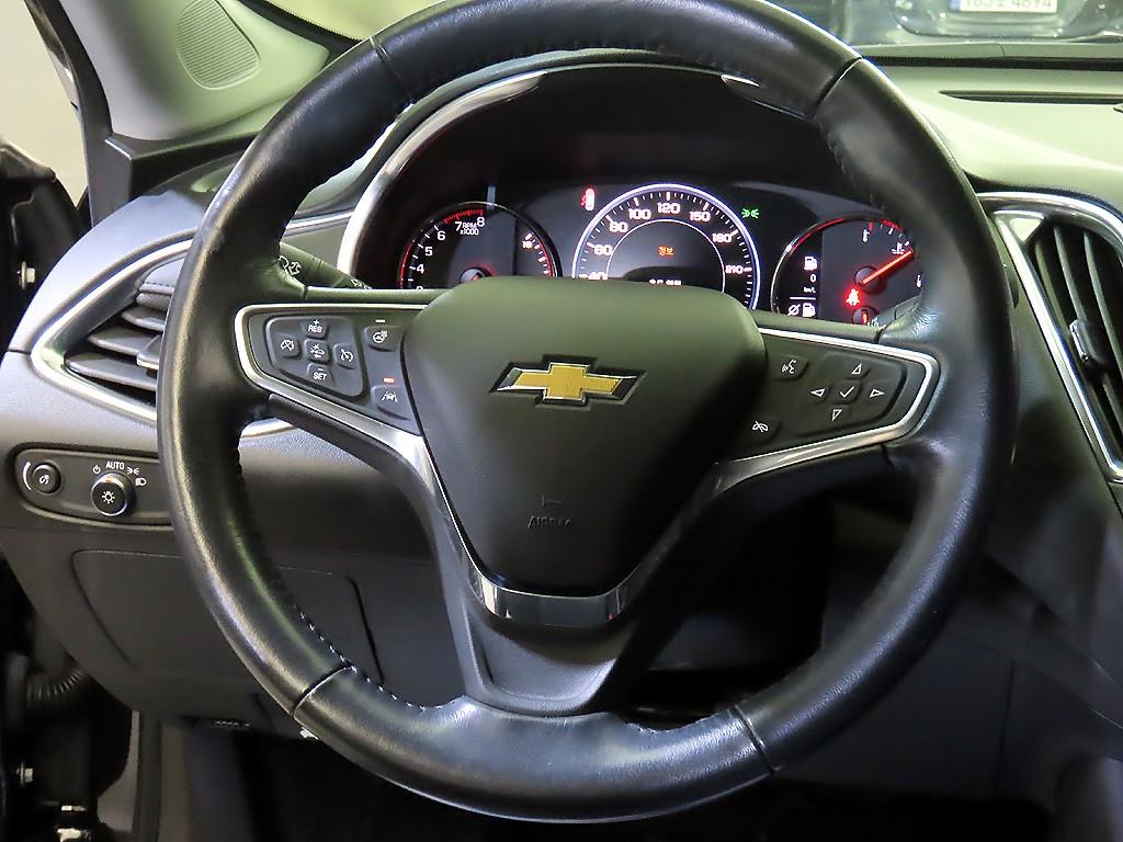 Chevrolet Malibu - Vista 8