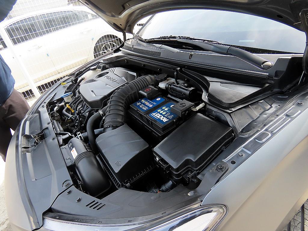 HYUNDAI Veloster 2018 Gris - Importación desde Corea - HF Imports Iquique - Foto 18