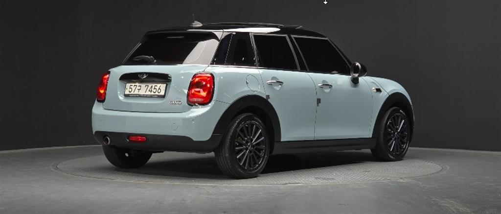Mini Cooper 2018 skyblue - Importación desde Corea - HF Imports Iquique - Foto 1