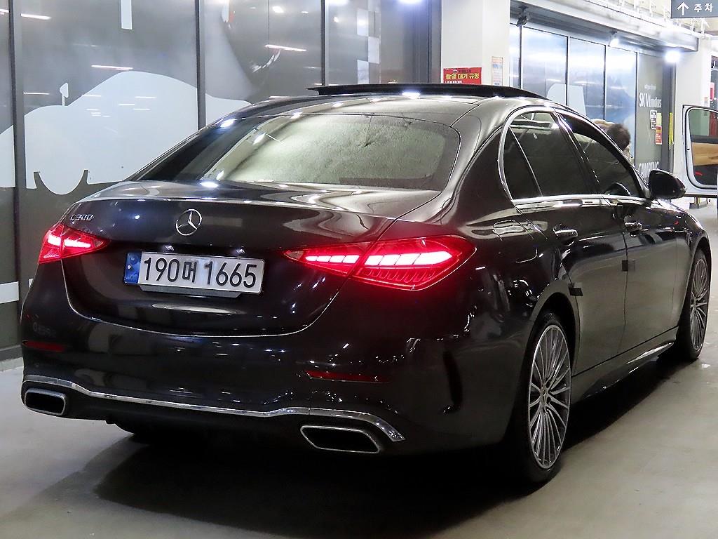 Mercedes Benz C Class - Vista 4