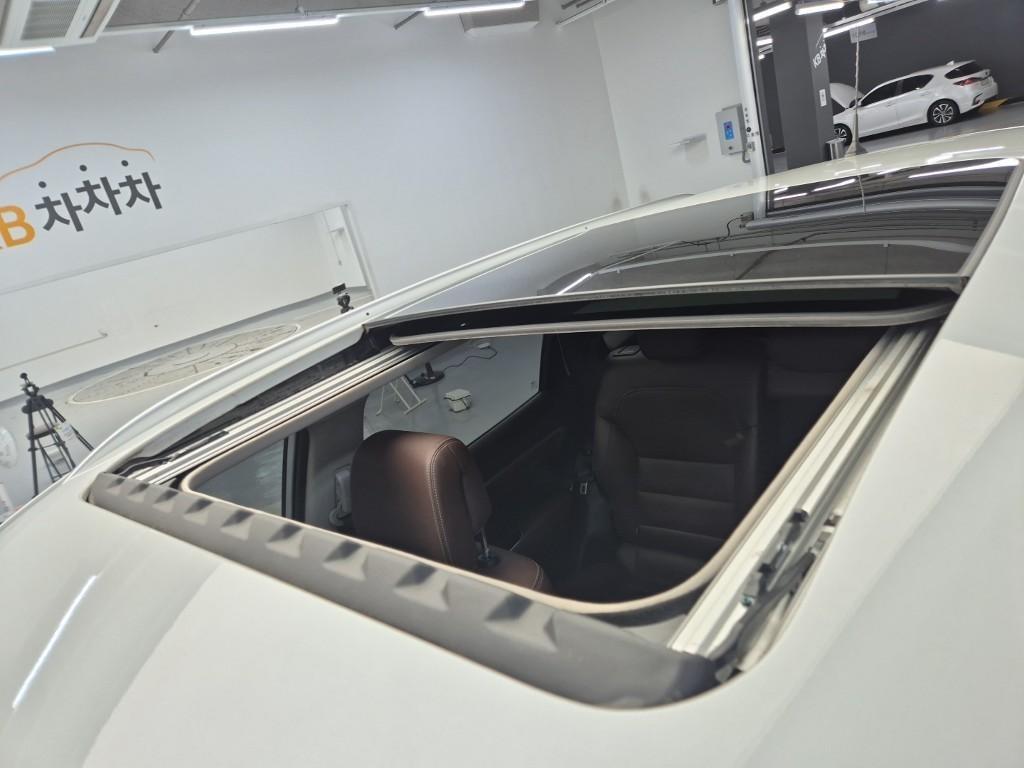 SAMSUNG QM6 2020 Blanco - Importación desde Corea - HF Imports Iquique - Foto 13