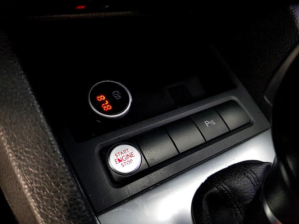 Volkswagen Jetta 2014 Negro - Importación desde Corea - HF Imports Iquique - Foto 14