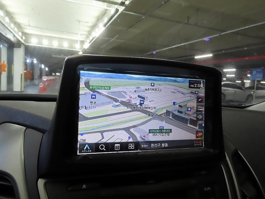 HYUNDAI Avante 2015 Gris - Importación desde Corea - HF Imports Iquique - Foto 13