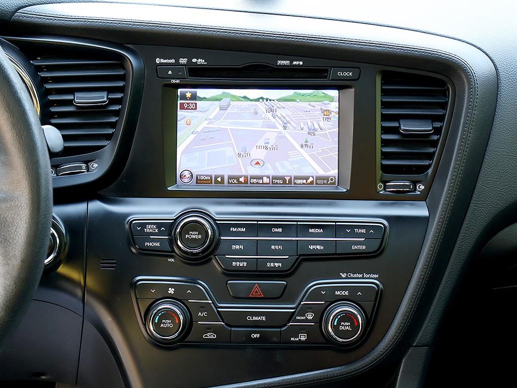 KIA K5 2011 Gris - Importación desde Corea - HF Imports Iquique - Foto 9