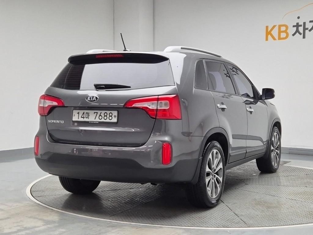 KIA Sorento - Vista 3