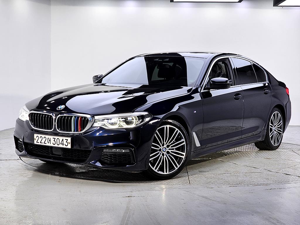 BMW 5 Series 2019 Negro - Importación desde Corea - HF Imports Iquique - Foto 1