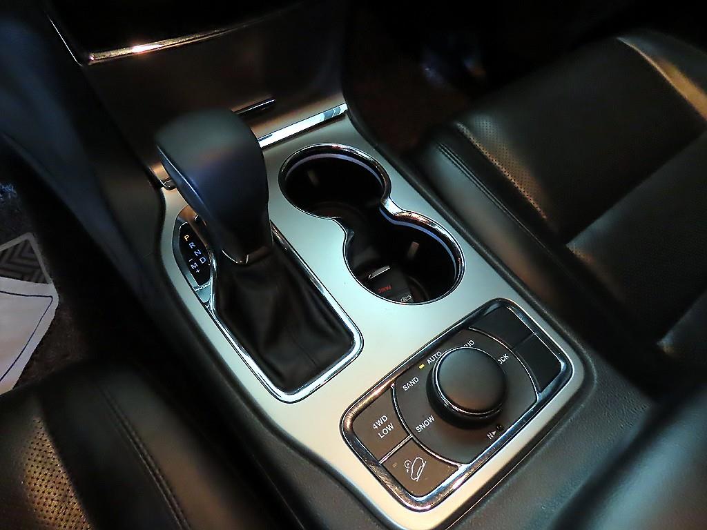 Jeep Cherokee - Vista 12