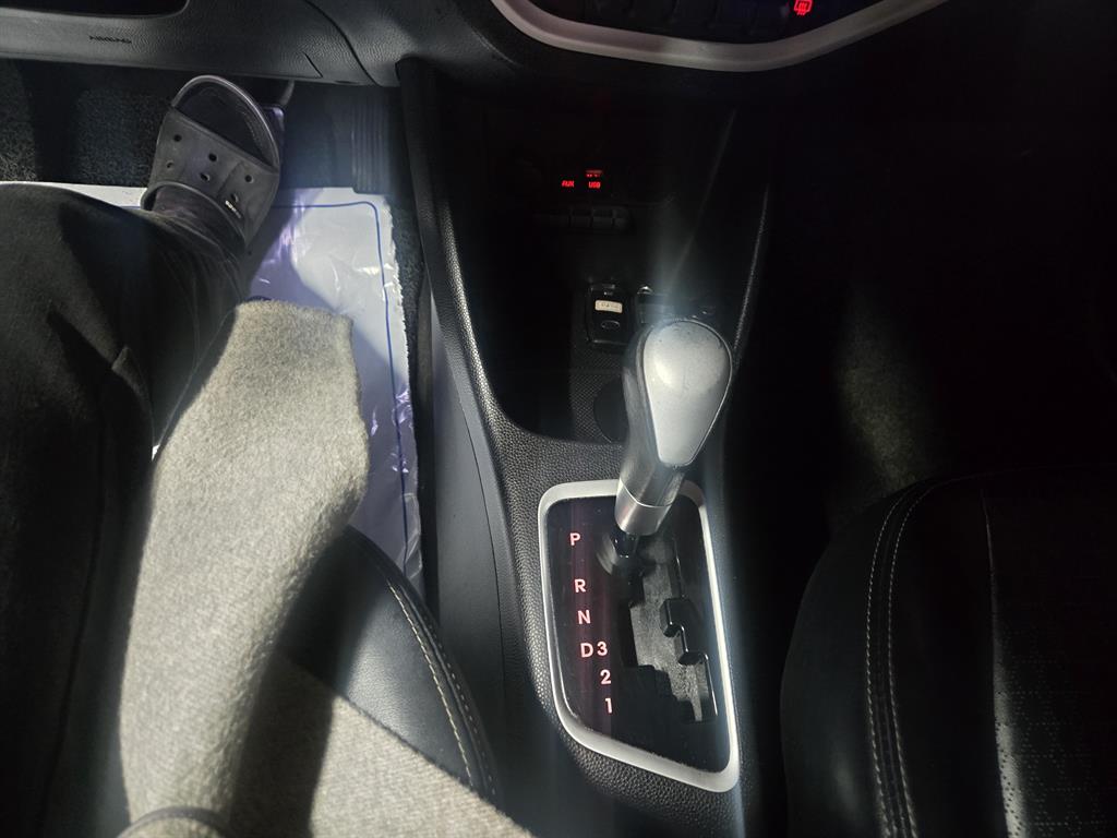 KIA Morning - Vista 11