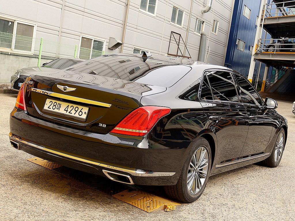 Genesis EQ900 - Vista 7