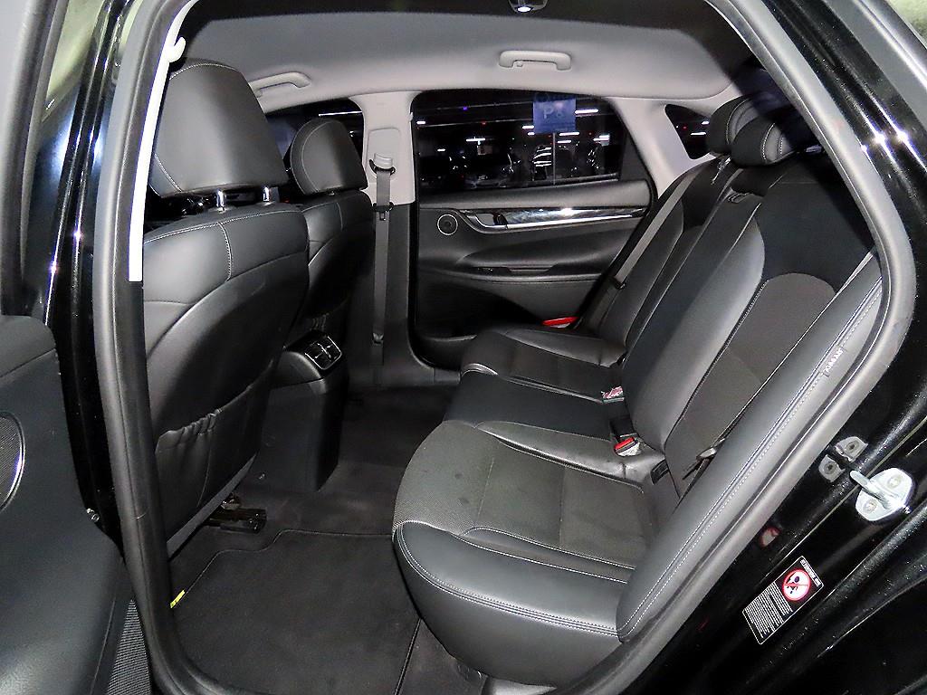 HYUNDAI Grandeur - Vista 7