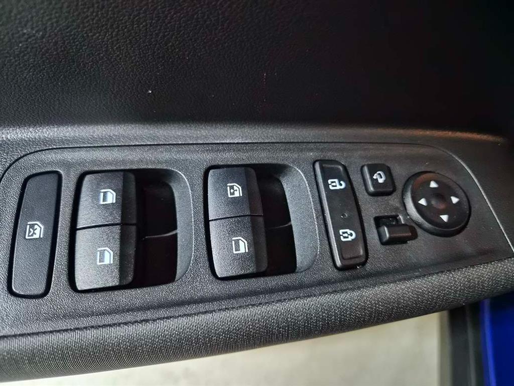 HYUNDAI Casper - Vista 12