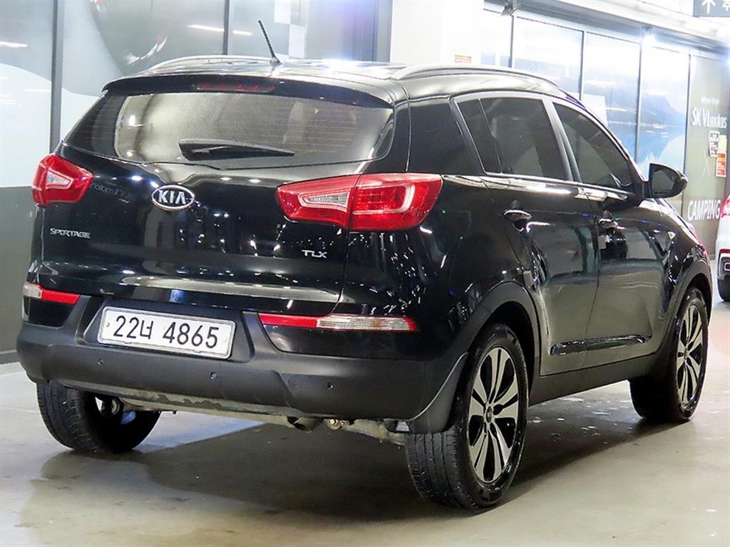 KIA Sportage - Vista 4