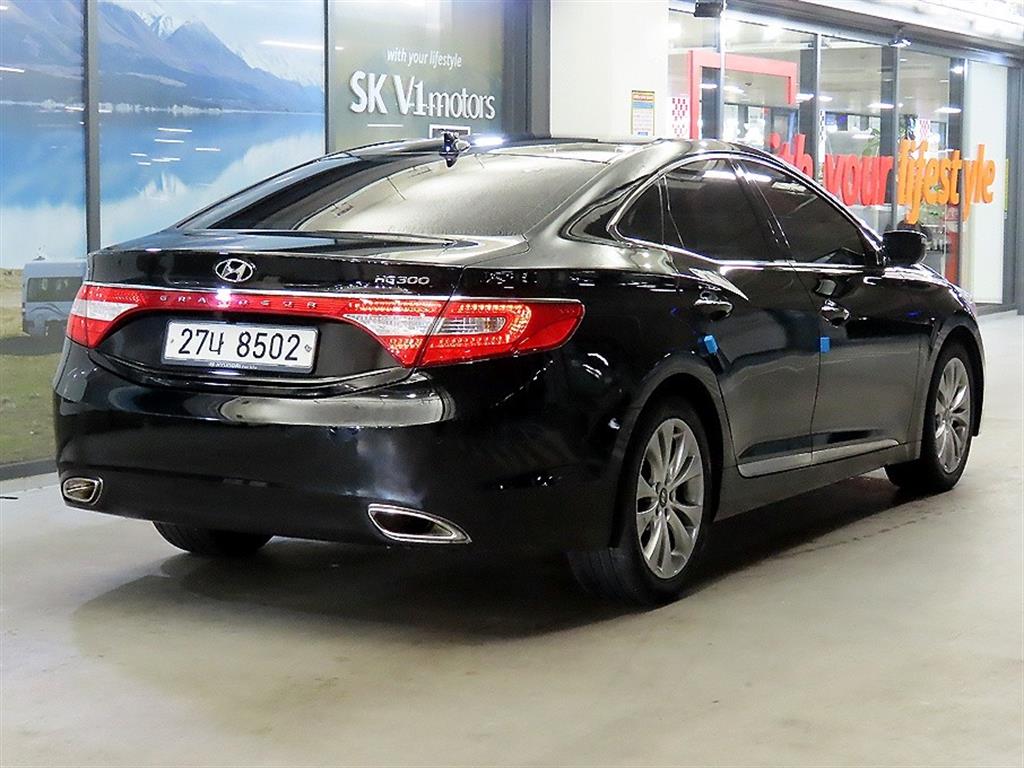 HYUNDAI Grandeur - Vista 4