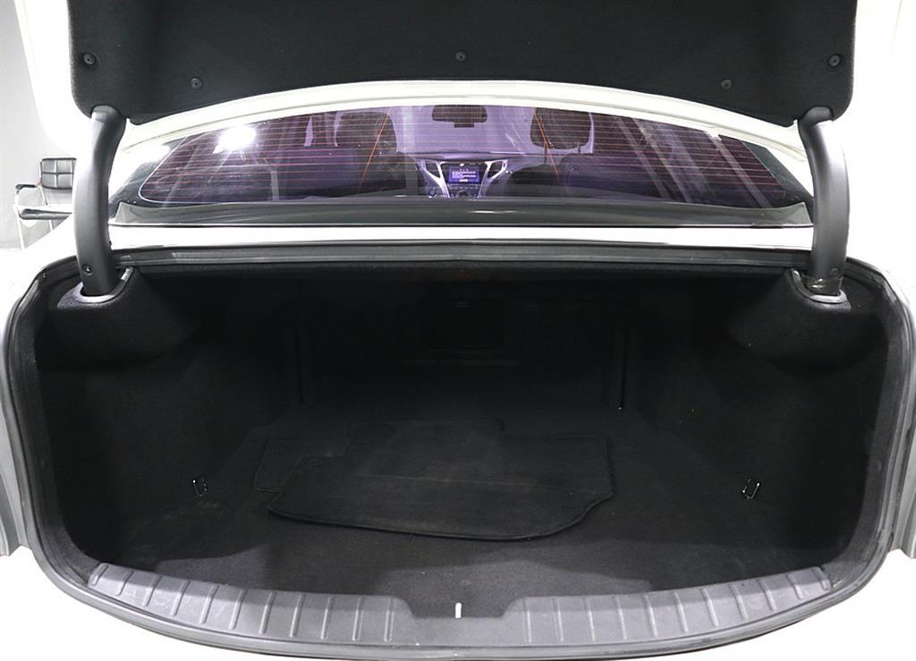 HYUNDAI Grandeur 2011 Blanco - Importación desde Corea - HF Imports Iquique - Foto 18