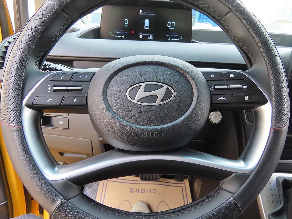 HYUNDAI Staria - Vista 9