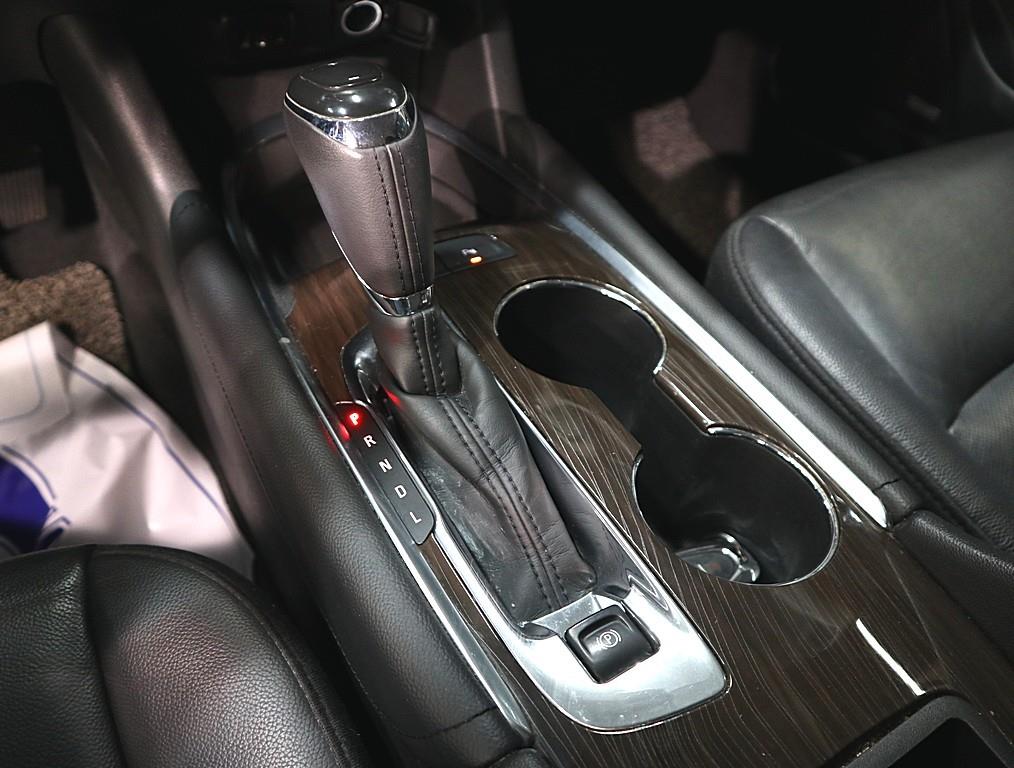 Chevrolet Malibu 2018 Gris - Importación desde Corea - HF Imports Iquique - Foto 14